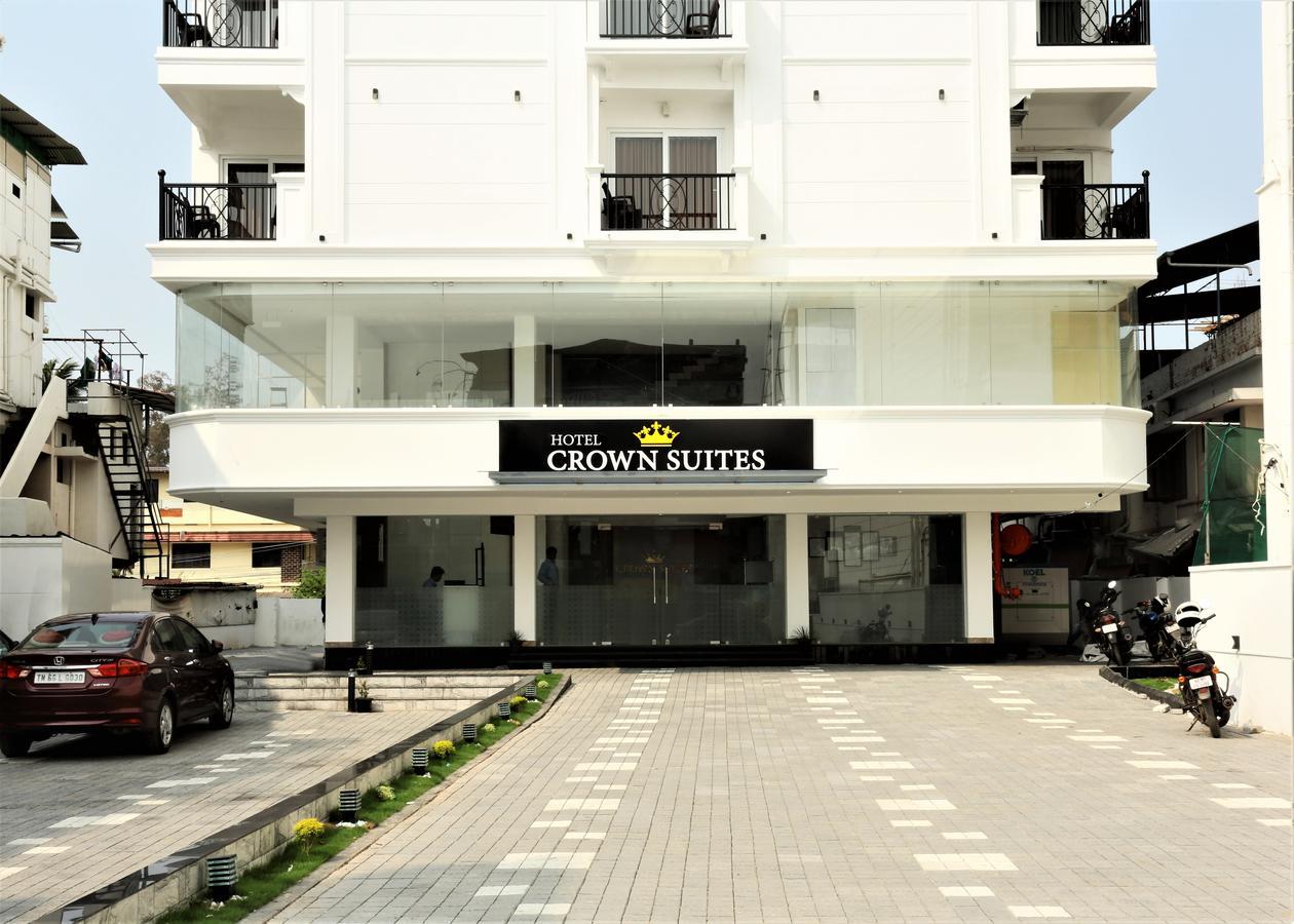 Hotel Crown Suites Kochi Εξωτερικό φωτογραφία