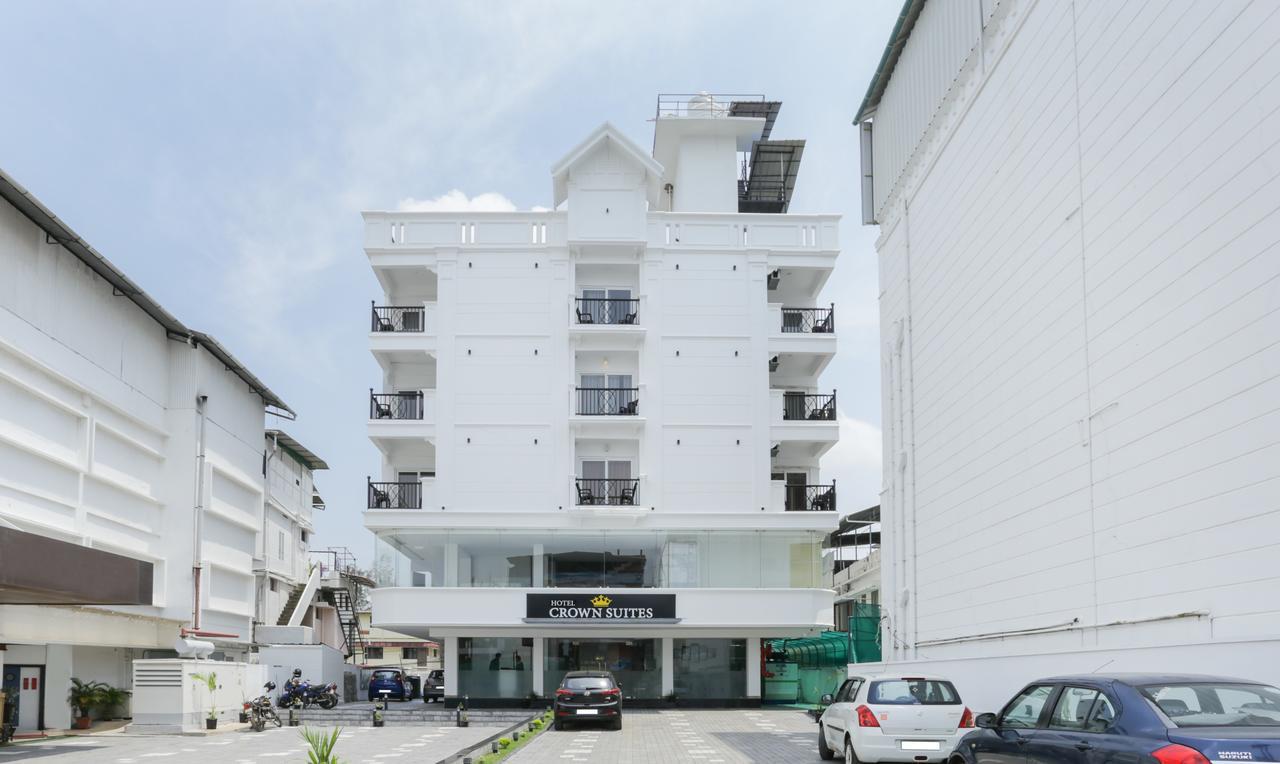 Hotel Crown Suites Kochi Εξωτερικό φωτογραφία