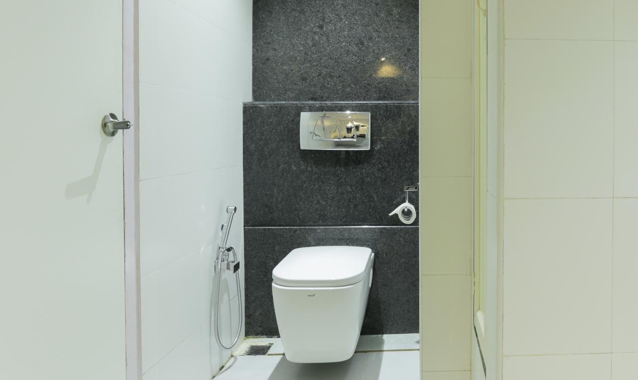 Hotel Crown Suites Kochi Εξωτερικό φωτογραφία