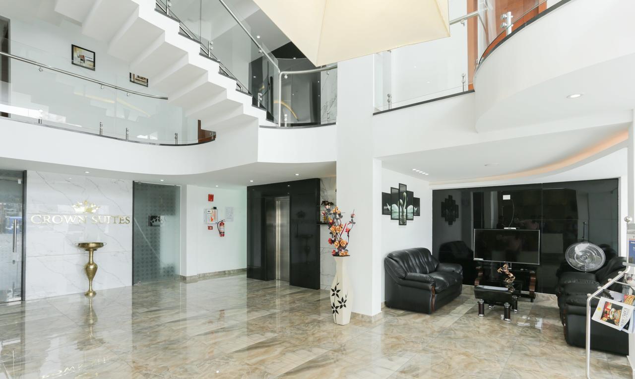 Hotel Crown Suites Kochi Εξωτερικό φωτογραφία