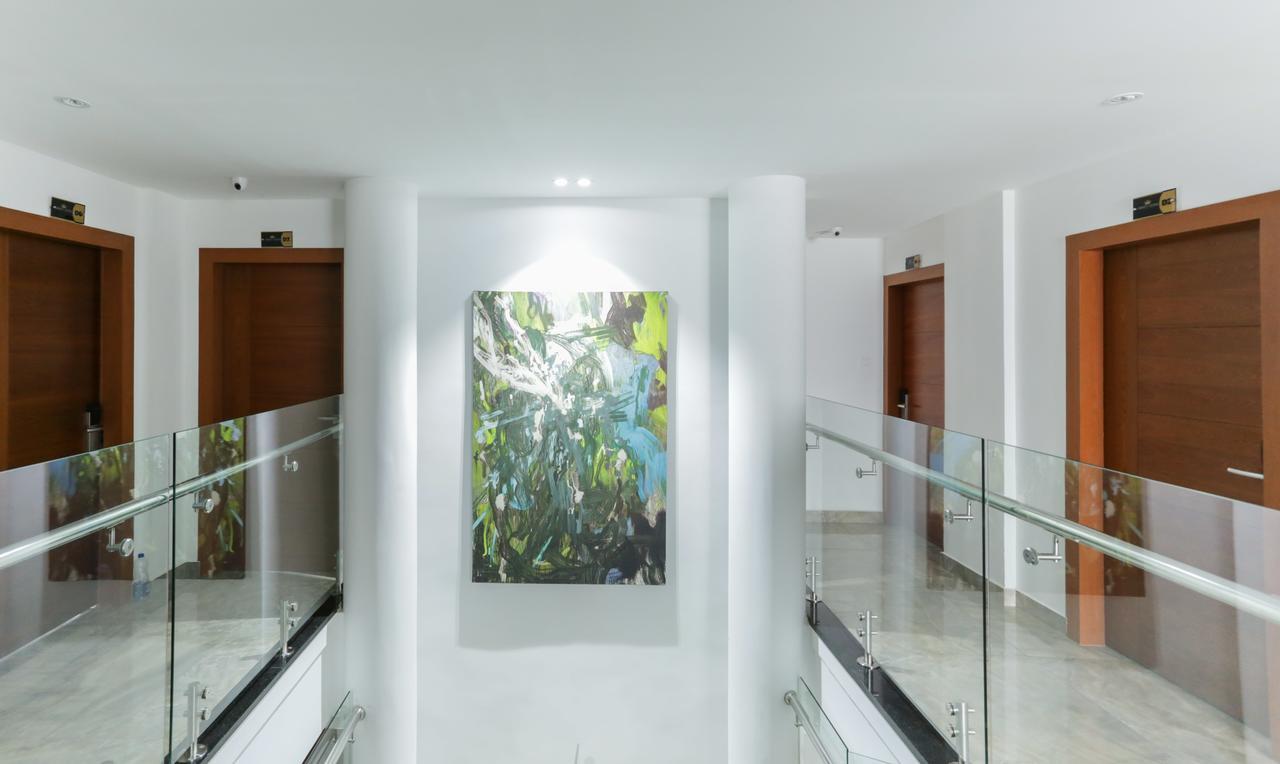 Hotel Crown Suites Kochi Εξωτερικό φωτογραφία
