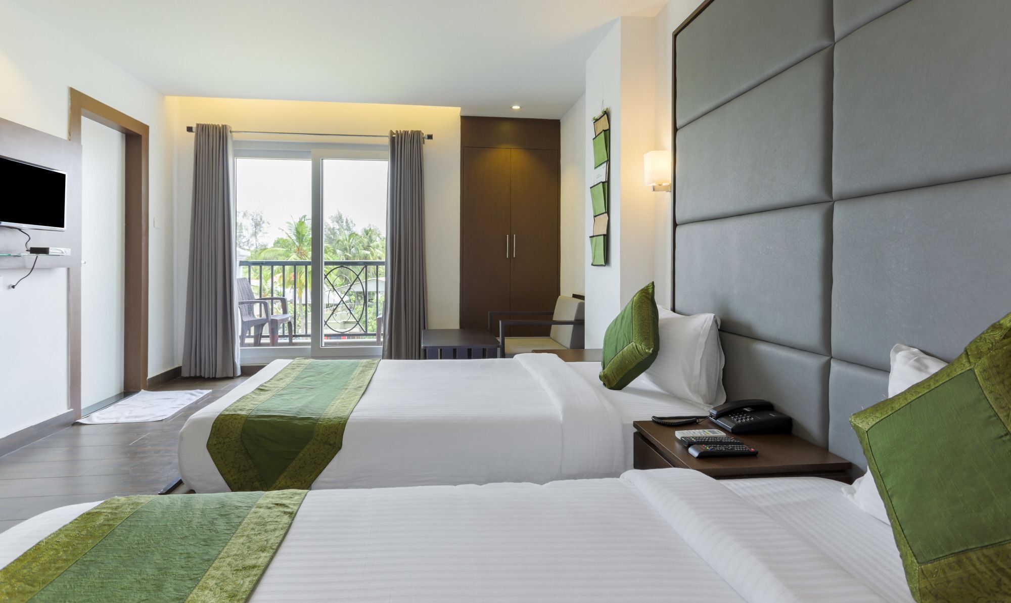 Hotel Crown Suites Kochi Εξωτερικό φωτογραφία